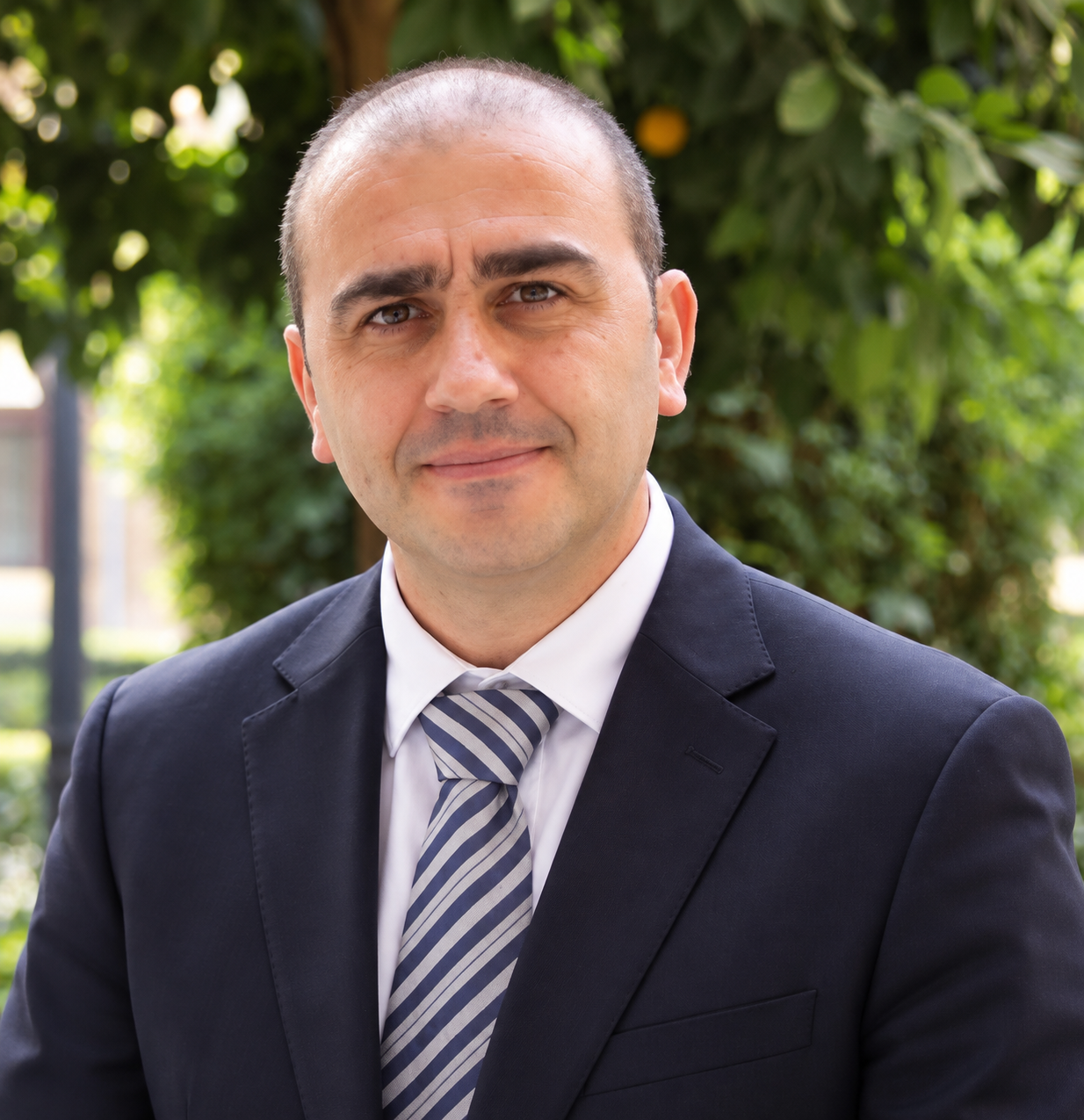 Francisco Javier López Román, researcher cited in eggshell membrane research